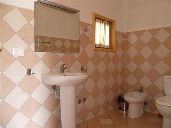 Resort Teater Kame Ibe Екстериор снимка